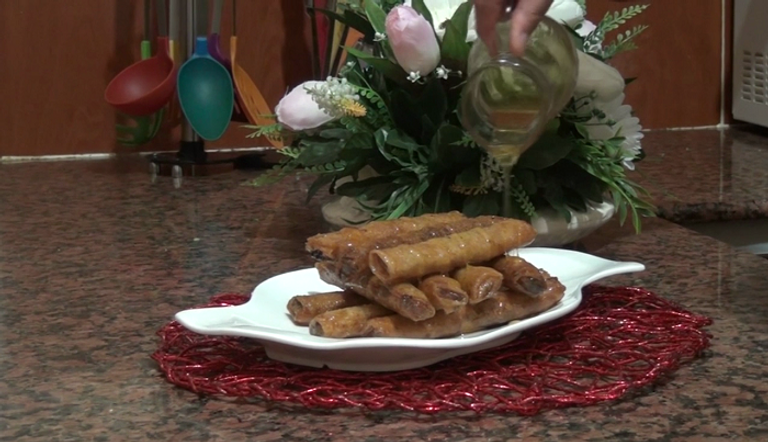 حلوى السِّيجار التقليدية الجزائرية حلوى السِّيجار التقليدية الجزائرية