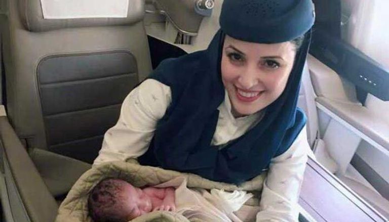 رضيع يحجز مقعده مدى الحياة على الخطوط الجوية السعودية 