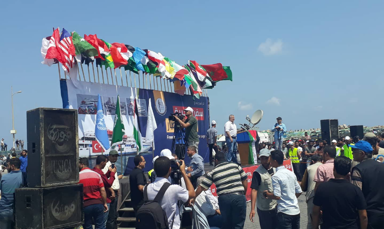 فعاليات انطلاق أول رحلة بحرية من ميناء غزة بهدف كسر الحصار الإسرائيلي 