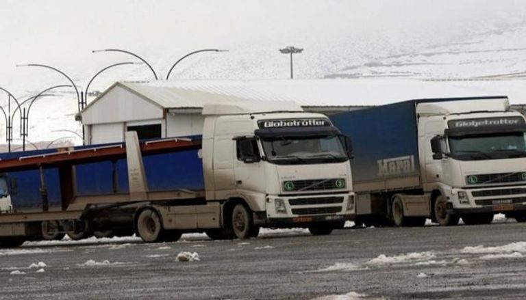 إضراب سائقي الشاحنات يشل إيران