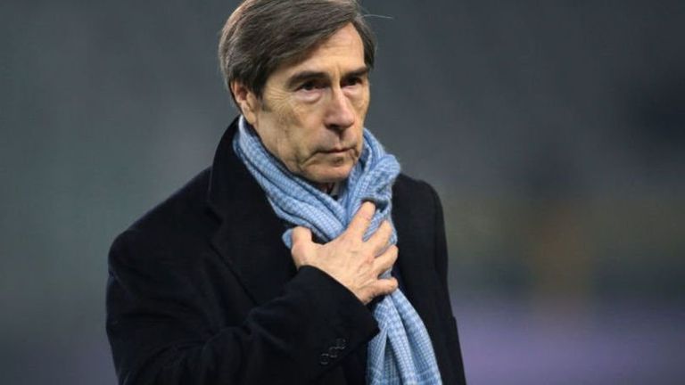 أريدو بريدا المدير الرياضي لبرشلونة نيمار وكريستيانو رونالدو