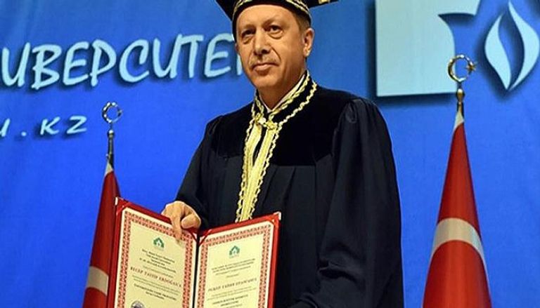 إجراء الانتخابات الرئاسية والبرلمانية المبكرة في تركيا