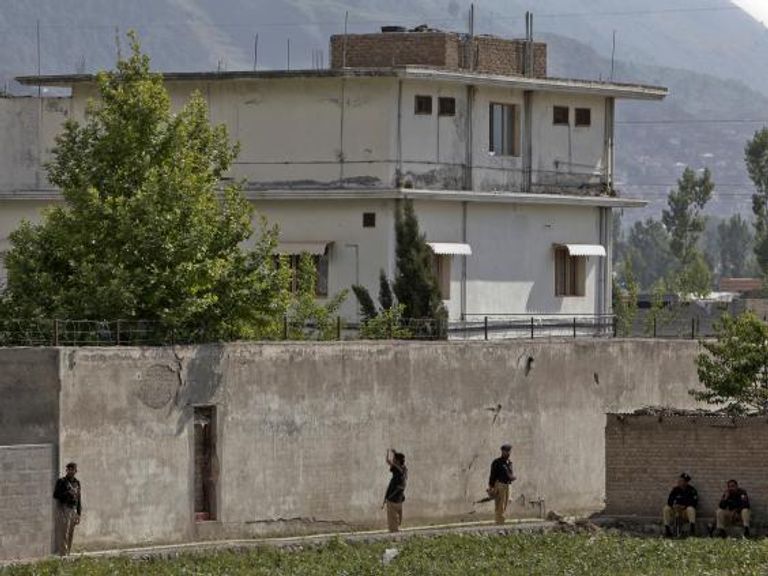 شعار قناة الجزيرة القطرية