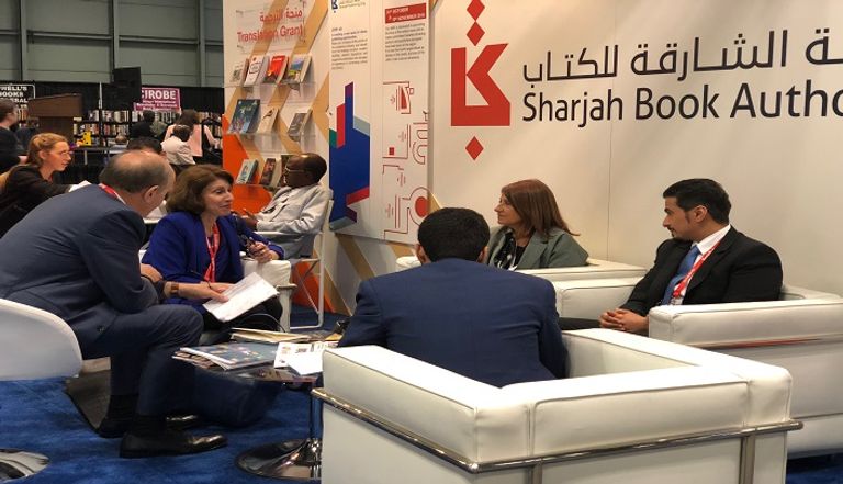جناح هيئة الشارقة للكتاب في معرض "بوك إكسبو-أمريكا"