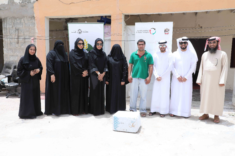 مواصلات الإمارات تدخل الفرحة على 200 أسرة في يوم زايد للعمل الإنساني