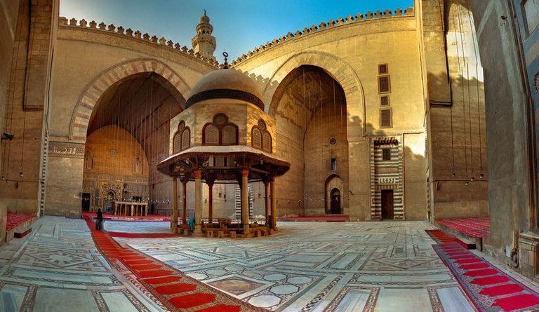 مسجد ومدرسة السلطان حسن