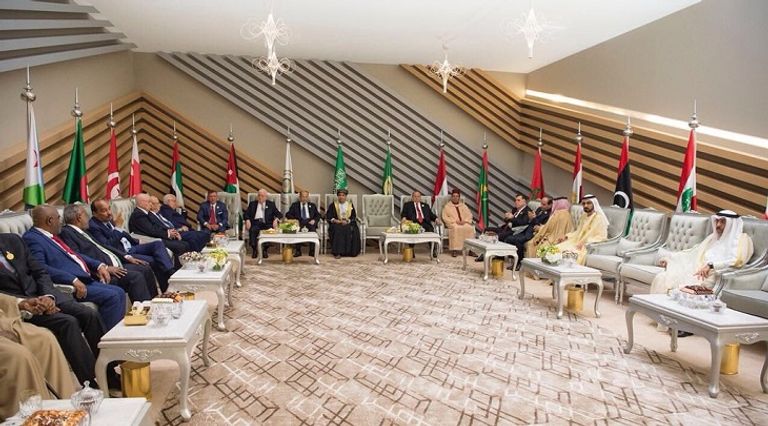 مندوب قطر منبوذا في قمة القدس قطر تلقت صفعات قوية خلال عام المقاطعة