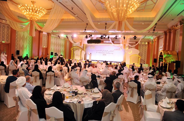 حميد محمد القطامي المدير العام لهيئة الصحة بدبي