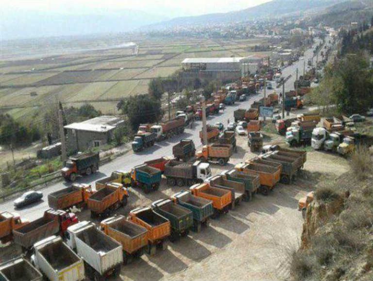 اضراب الشاحنات يتمدد داخل إيران  محمد باقري رئيس أركان الجيش الإيراني- أرشيفية