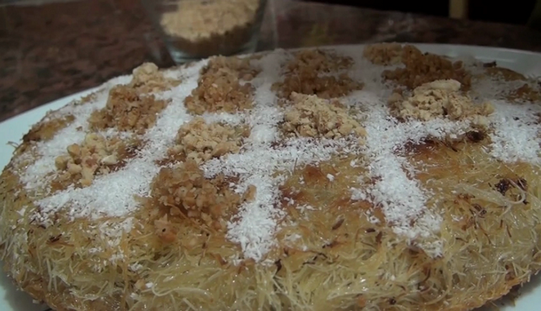 حلوى القطايف الجزائرية حلوى القطايف الجزائرية