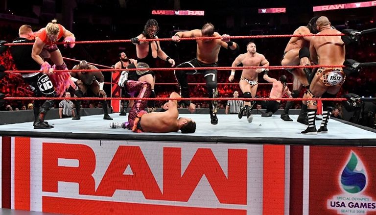 بو دالاس وكيرتس أكسل بعد الفوز