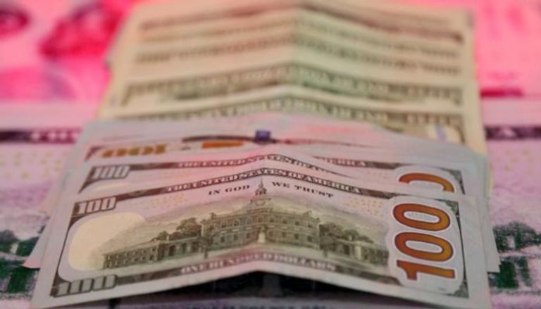 استقرار نسبي في أسعار الدولار مقابل الجنيه في بنوك مصر 