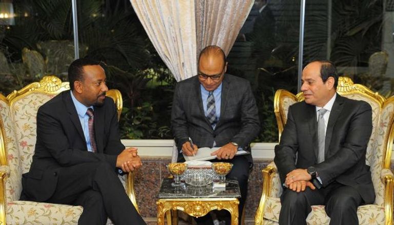 السيسي يجري جلسة مباحثات مع رئيس الوزراء الإثيوبي