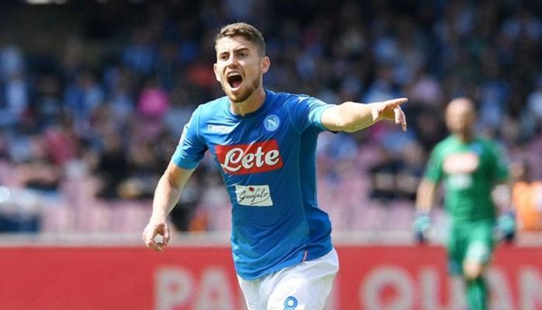 جورجينيو فريلو لاعب وسط نابولي جان ميشيل سيري