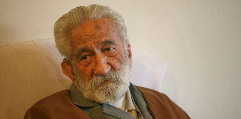 نور علي تابنده جانب من المصادمات بين محتجين صوفيين وقوات أمن إيرانية - أرشيفية