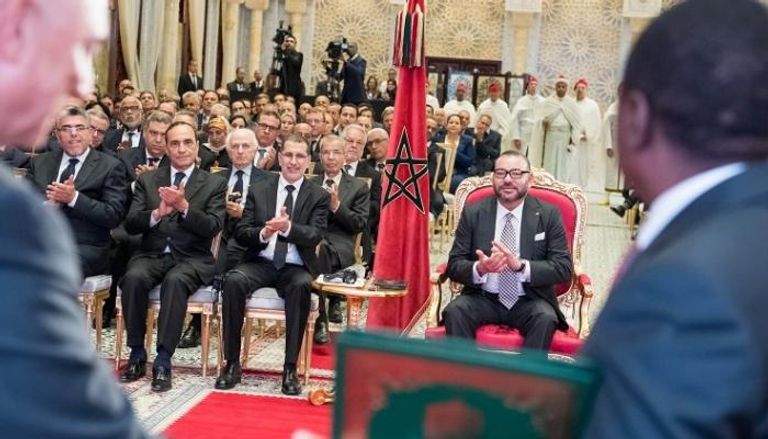 الملك محمد السادس خلال حفل توقيع اتفاقيتي الأسمدة وأنبوب الغاز 