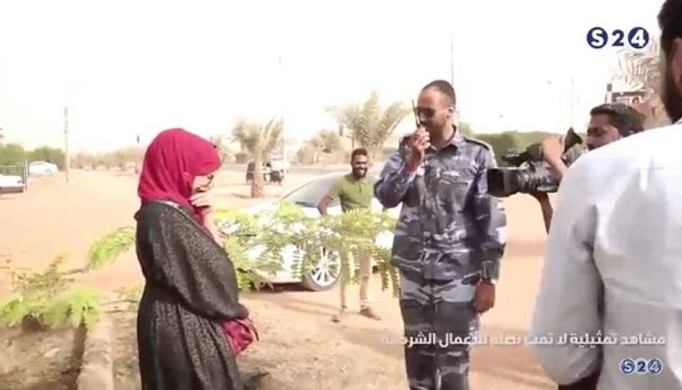 اتهامات لبرنامج مقالب سوداني بالإساءة للشرطة