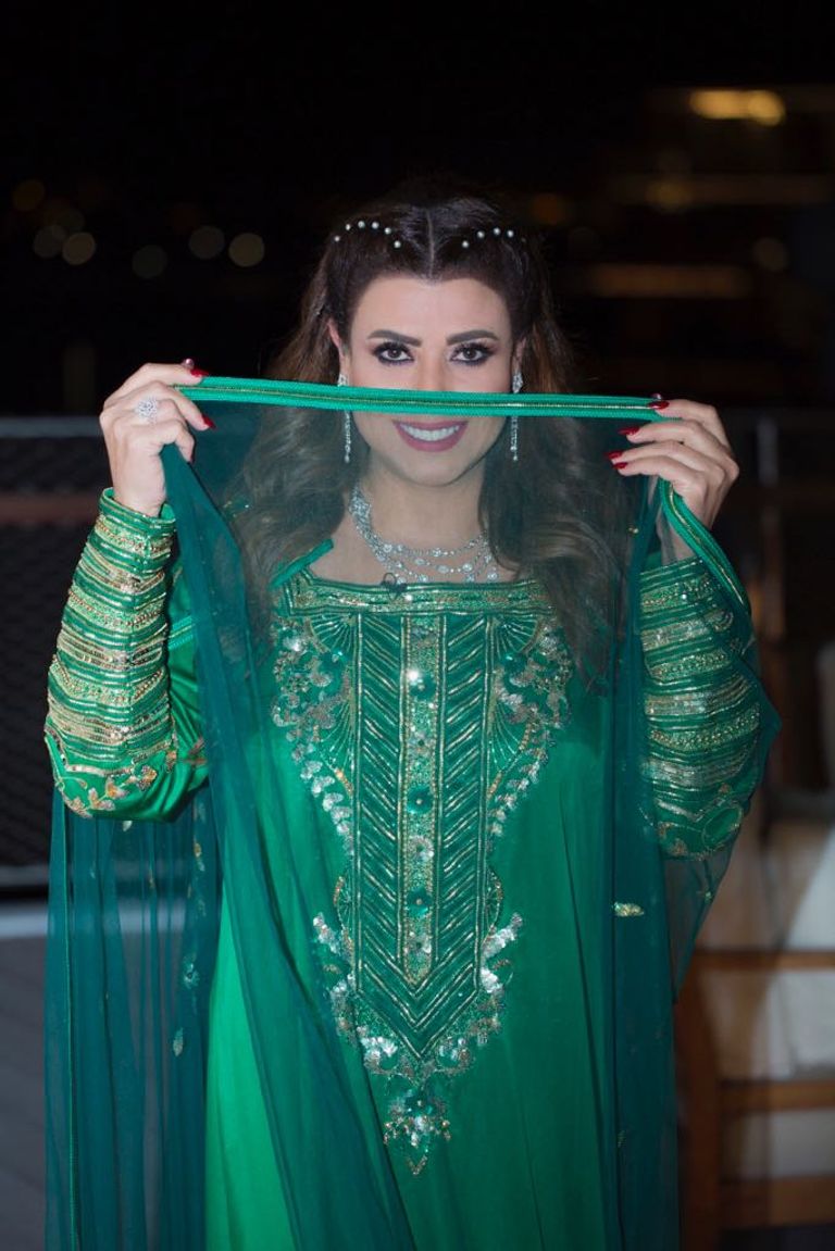 نشوى مصطفى تتألق بـ"كولكشن" جديد لمنى المنصوري 