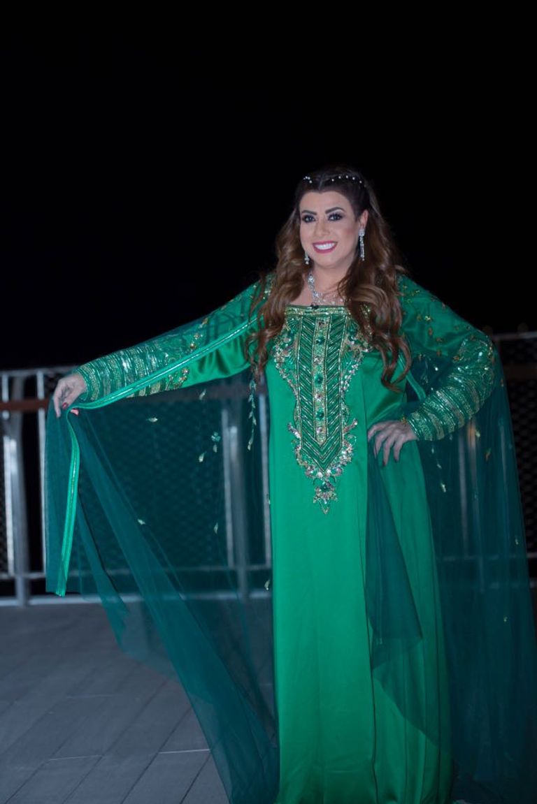 نشوى مصطفى تتألق بـ"كولكشن" جديد لمنى المنصوري 