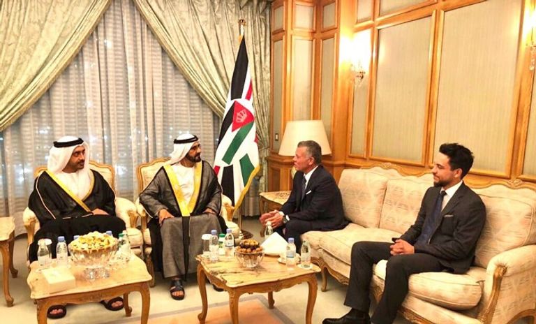 العاهل الأردني والشيخ محمد بن راشد آل مكتوم قبيل قمة مكة لدعم الأردن الشيخ محمد بن زايد آل نهيان والعاهل الأردني الملك عبدالله الثاني