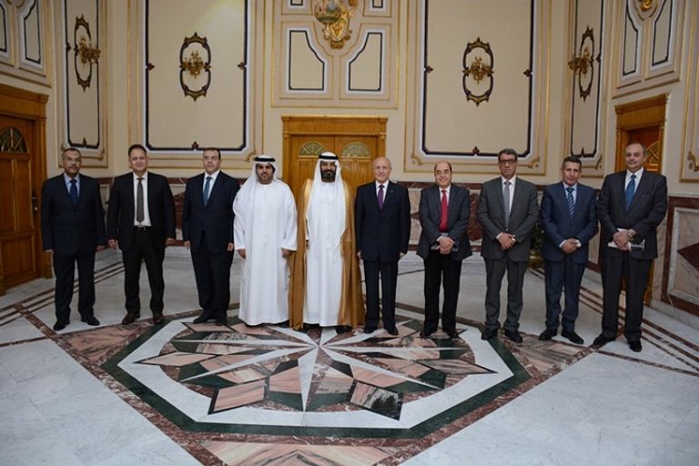 جانب من توقيع الاتفاقية