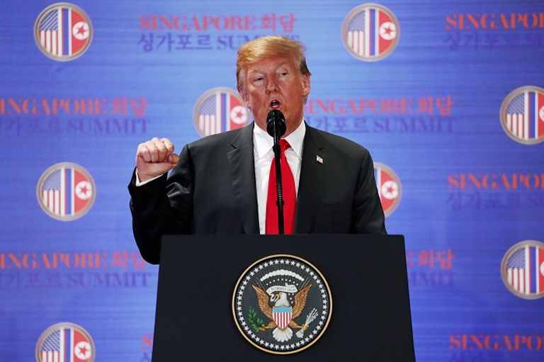 الرئيس الأمريكي خلال المؤتمر الصحفي- رويترز الرئيس الأمريكي خلال المؤتمر الصحفي- رويترز