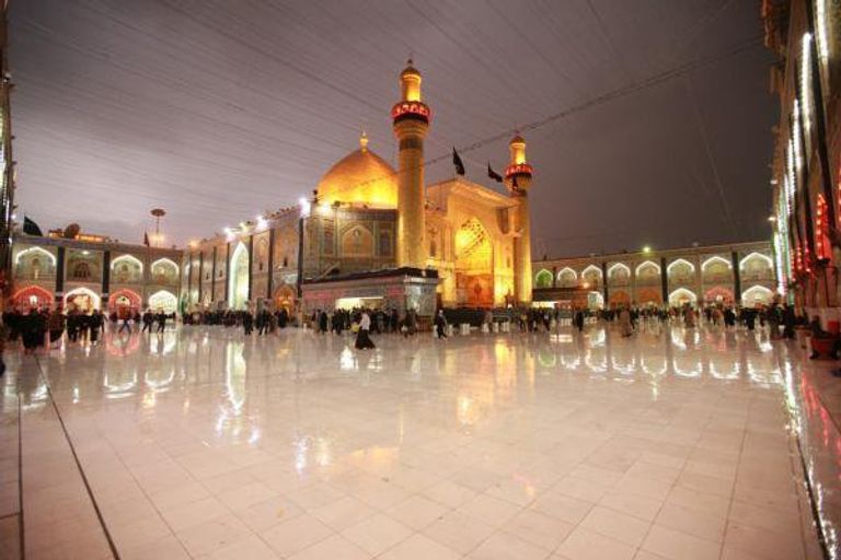 مسجد الكوفة قيمة أثرية ومعمارية بين مساجد العراق 