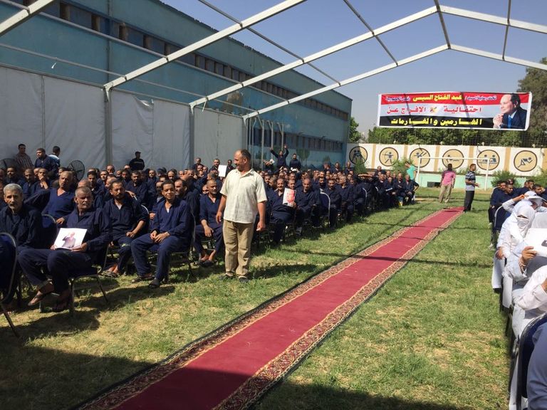 الغارمون والغارمات الذين تم الإفراج عنهم بقرار الرئيس المصري