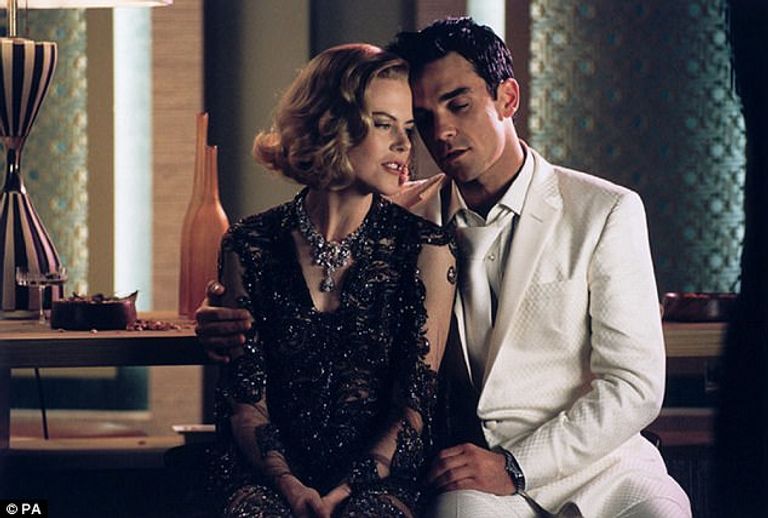 روبي ويليامز في حفل كأس العالم في روسيا 2018