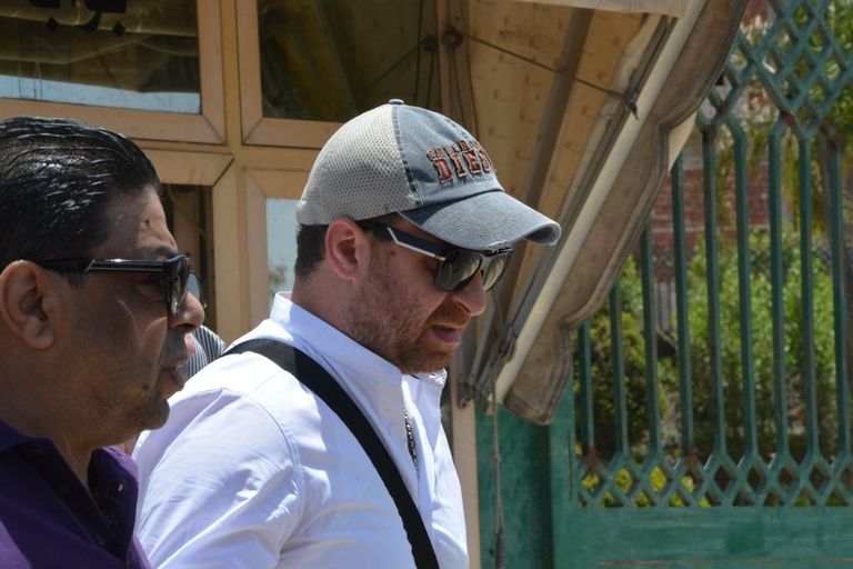 تشييع جثمان الفنان ماهر عصام