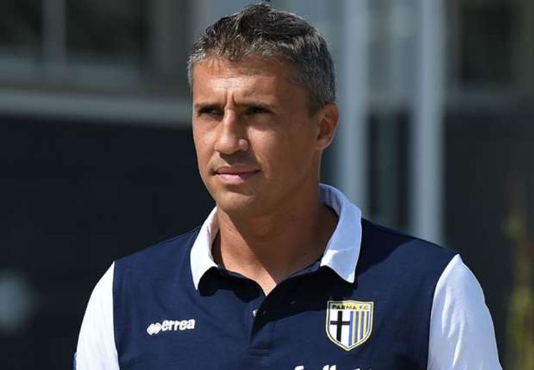 ليونيل ميسي ودييجو أرماندو مارادونا
