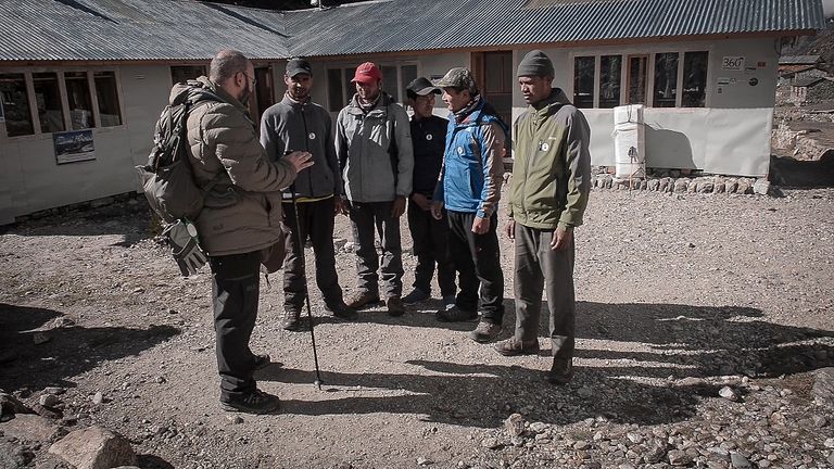 معرض زايد القمة 