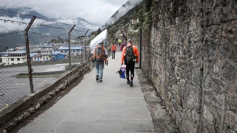 معرض زايد القمة 