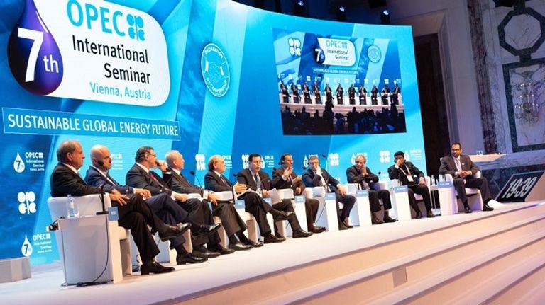 الدكتور سلطان بن أحمد الجابر