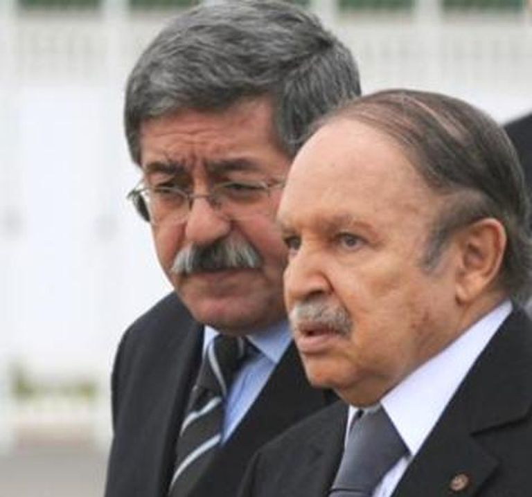 الرئيس الجزائري ورئيس وزرائه - أرشيفية الرئيس الجزائري عبدالعزيز بوتفليقة