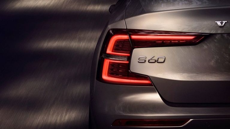 فولفو S60  فولفو S60