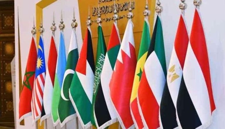 أعلام دول مشاركة في التحالف العربي