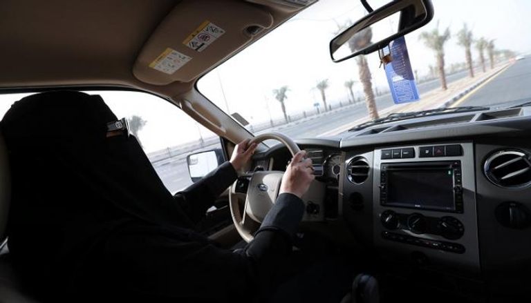 السماح للسيدات بقيادة السيارات في السعودية