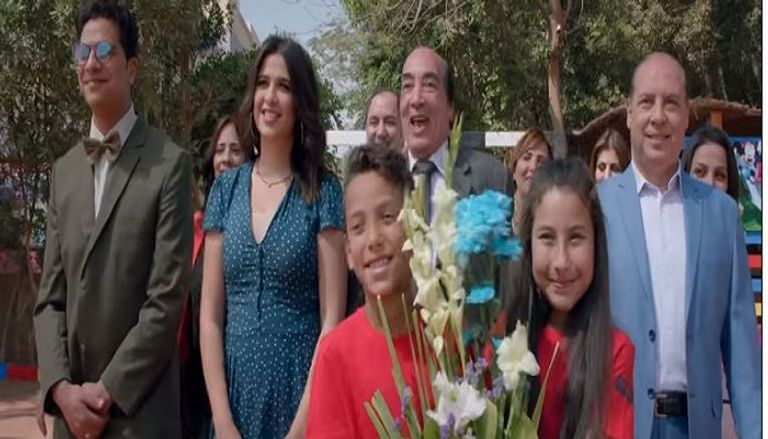 ياسمين عبدالعزيز ومحمد هنيدي وعلاء ولي الدين والخوف رابعهم