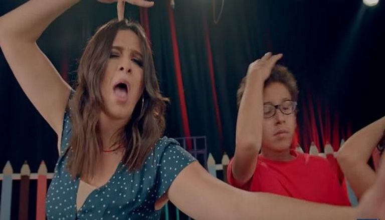 ياسمين عبدالعزيز ومحمد هنيدي وعلاء ولي الدين والخوف رابعهم