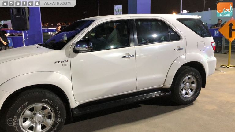 أول سعودية تقود سيارة