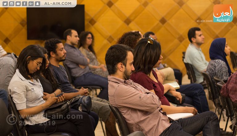 الكاتب الصيني يو هوا عقب لقاء بمكتبة القاهرة الكبرى