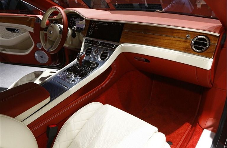 بينتلي جي تي