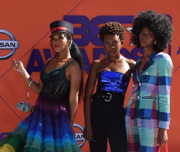 جوائز (بيت أووردز)