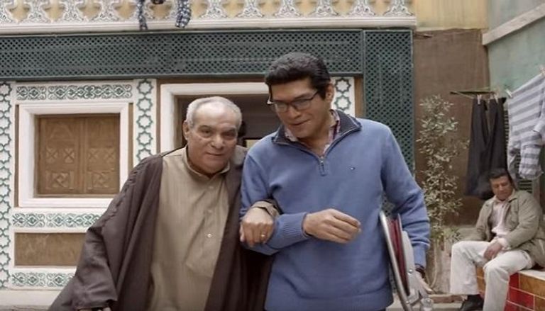الممثل المصري الراحل المرسي أبوالعباس مع باسم سمرة - أرشيفية