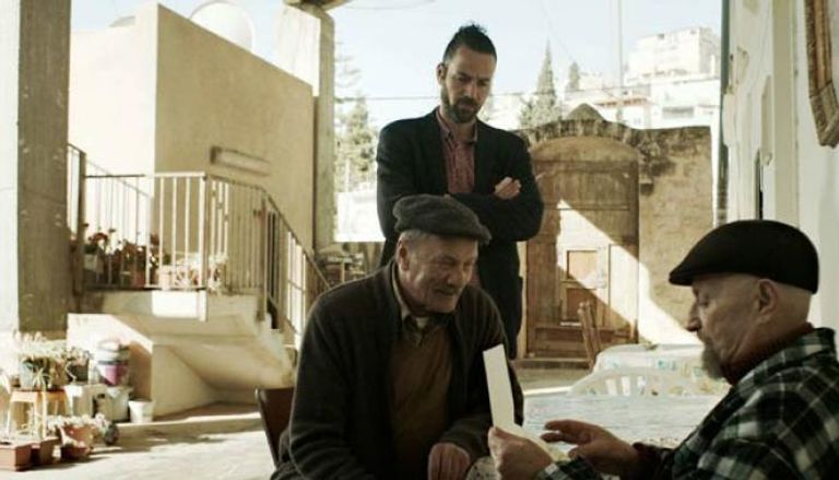 مشهد من فيلم "واجب" للمخرجة الفلسطينية آن ماري جاسر