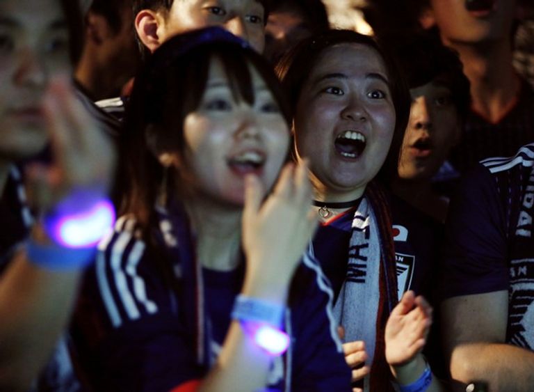 مشجعو السنغال واليابان الأفضل في كأس العالم