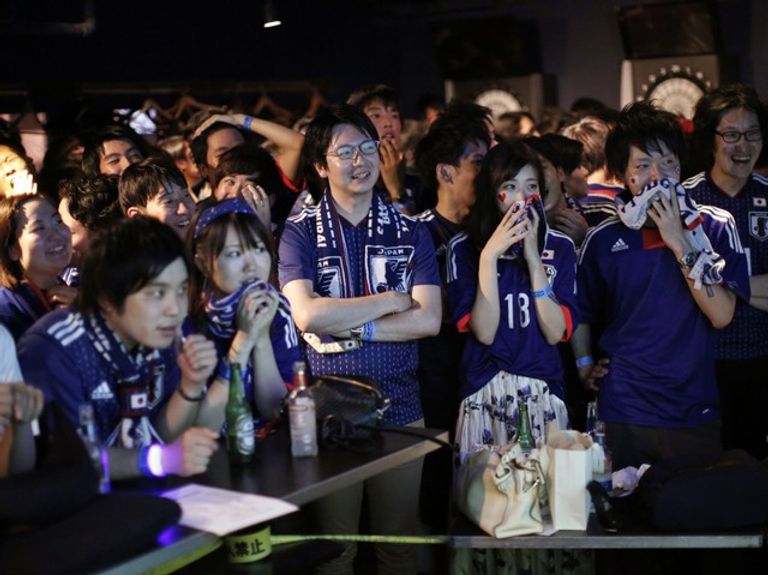 مشجعو السنغال واليابان الأفضل في كأس العالم