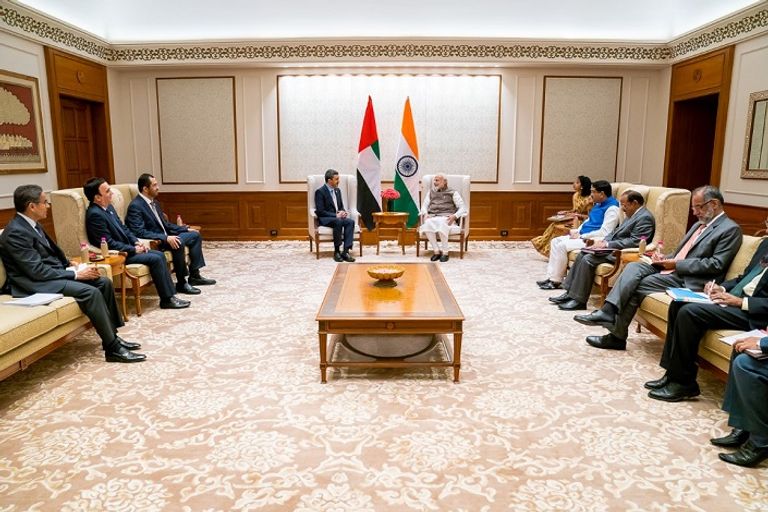 الشيخ عبدالله بن زايد آل نهيان ورئيس وزراء الهند