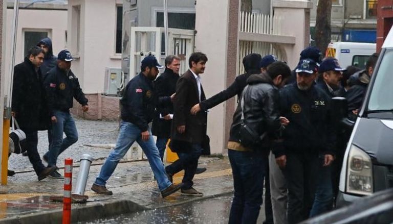 نظام أردوغان يواصل حملات الاعتقال